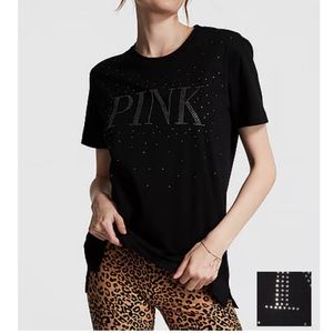 VS Pink, black oversized tee
